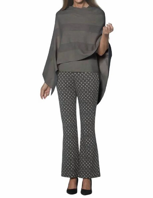 Flared Geometric Print Pants In Black Putty