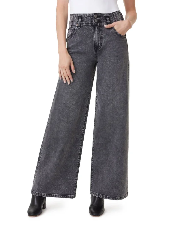 Easton Wide Leg Jeans In Steel Grey