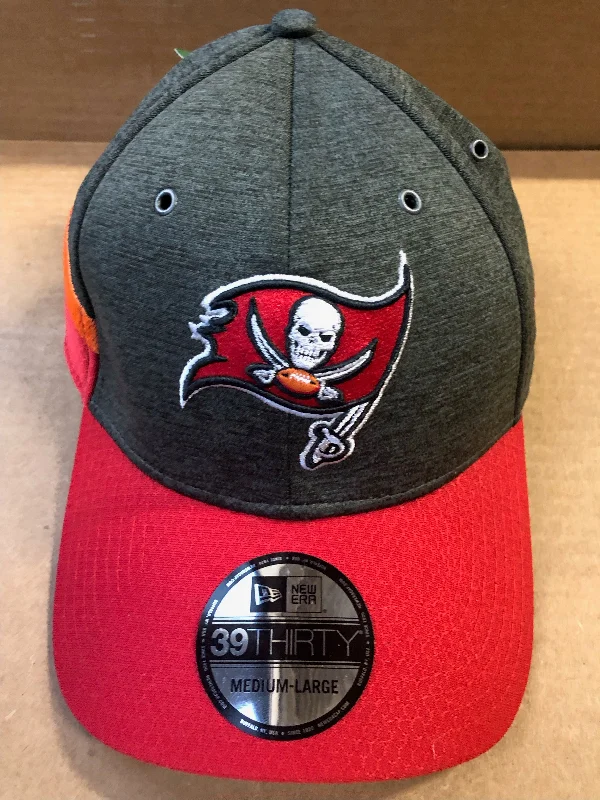 Tampa Bay Buccaneers Adult New Era 39/Thirty Medium/Large Hat