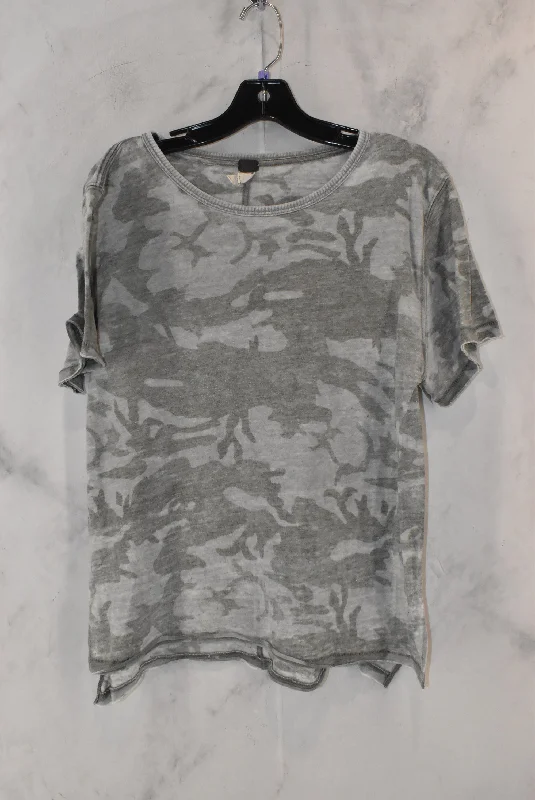 Top Short Sleeve By We The Free  Size: S